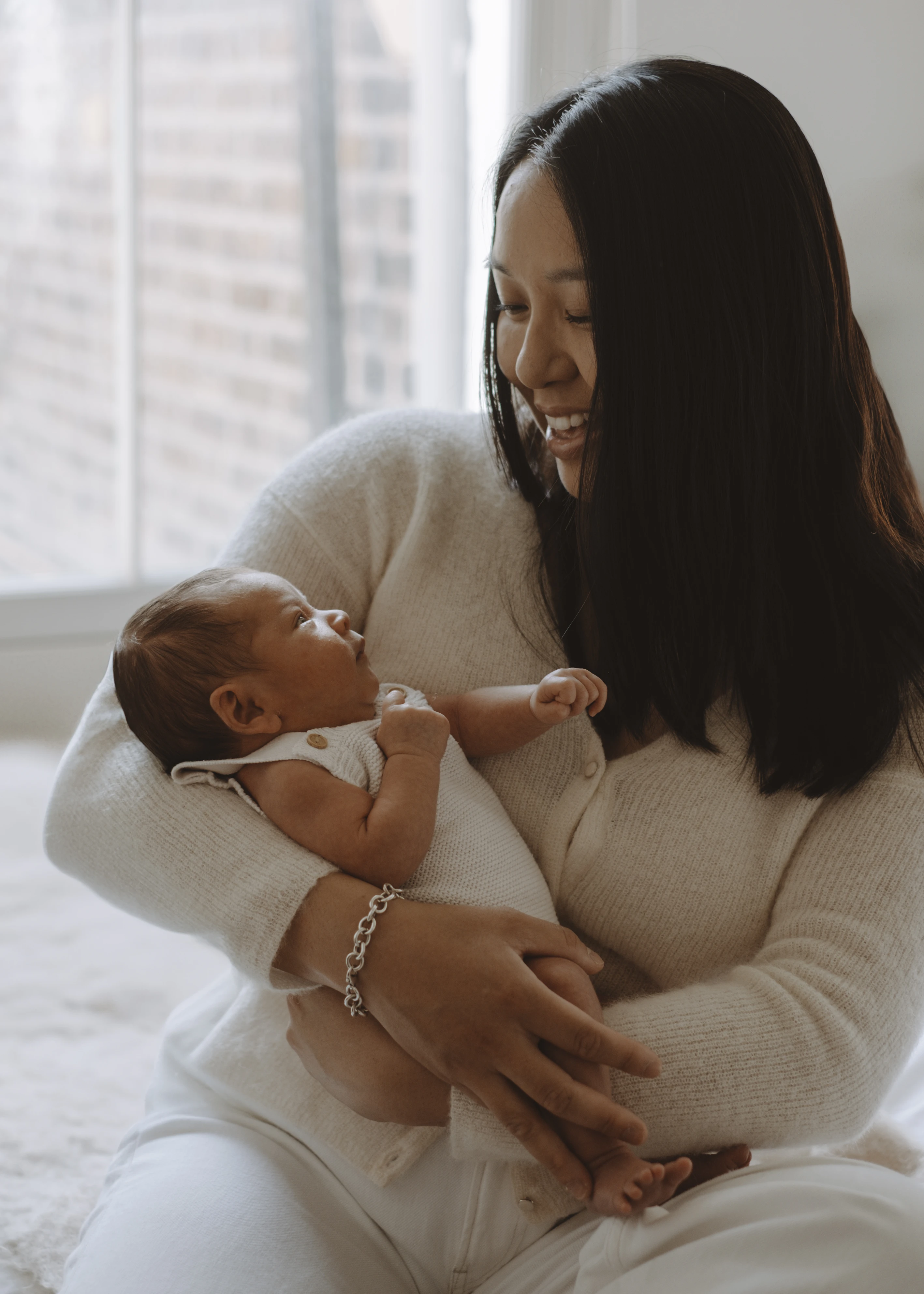 Newborn baby photography in Walthamstow, London by Rhiannon Emma
