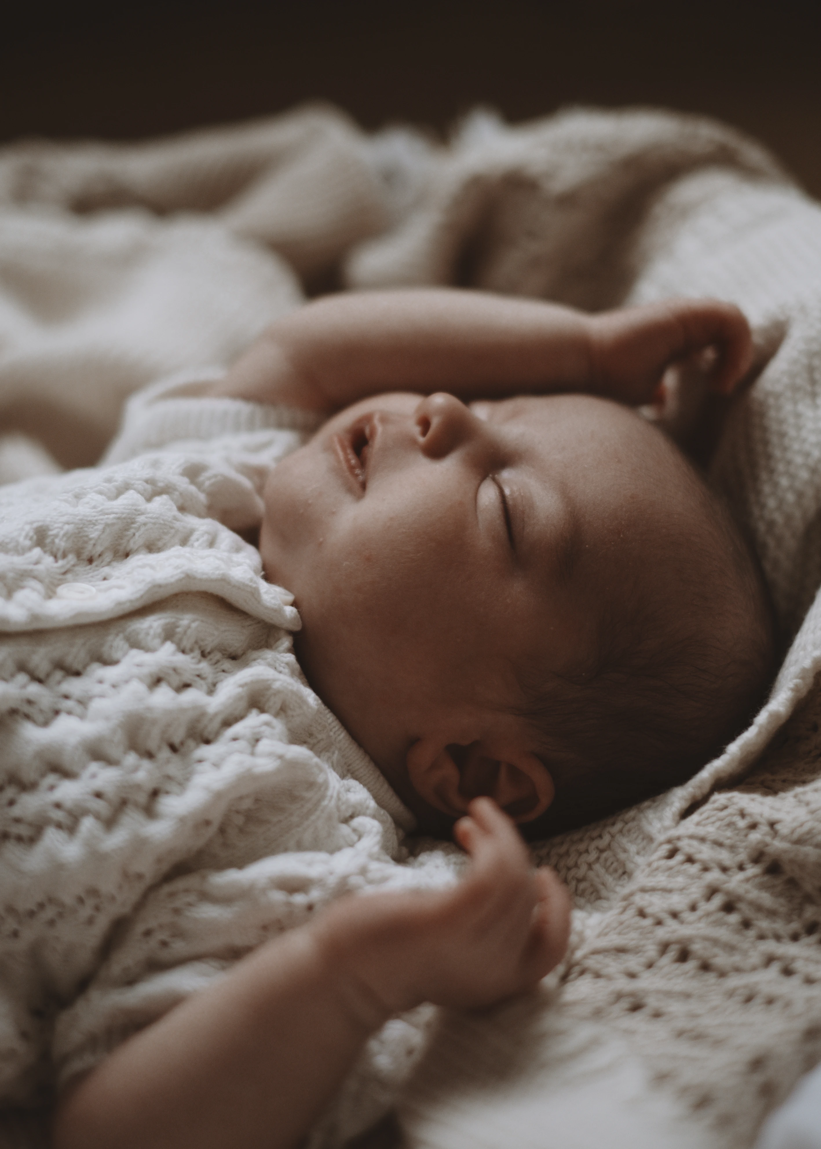 Newborn baby photography in Walthamstow, London by Rhiannon Emma