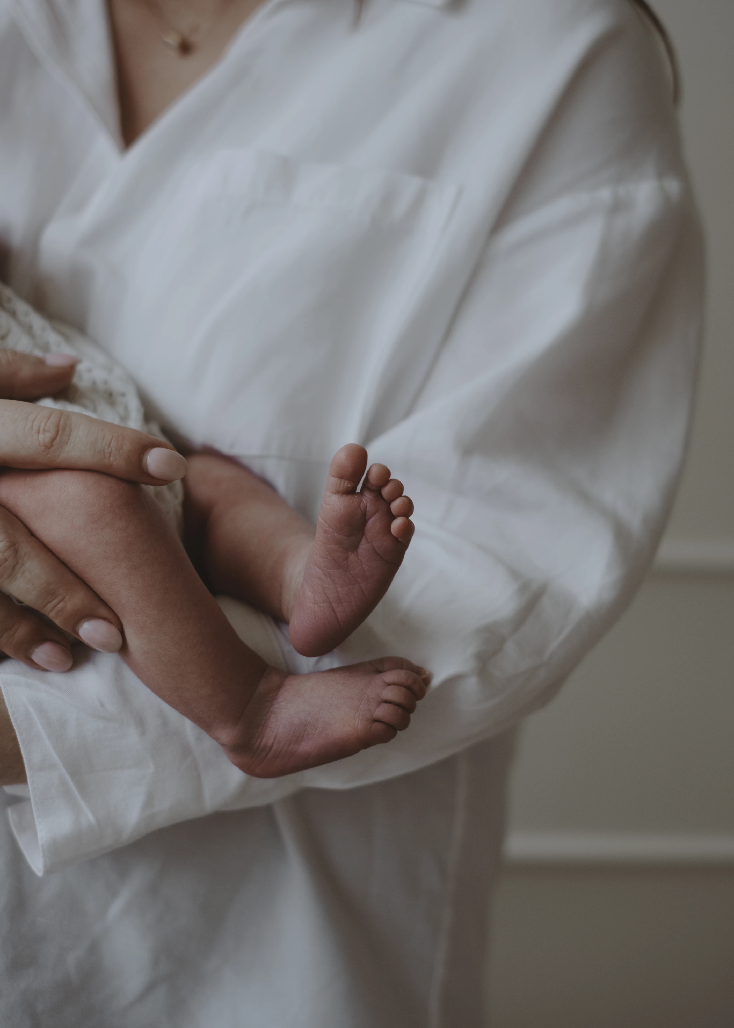 Newborn baby photography in Walthamstow, London by Rhiannon Emma